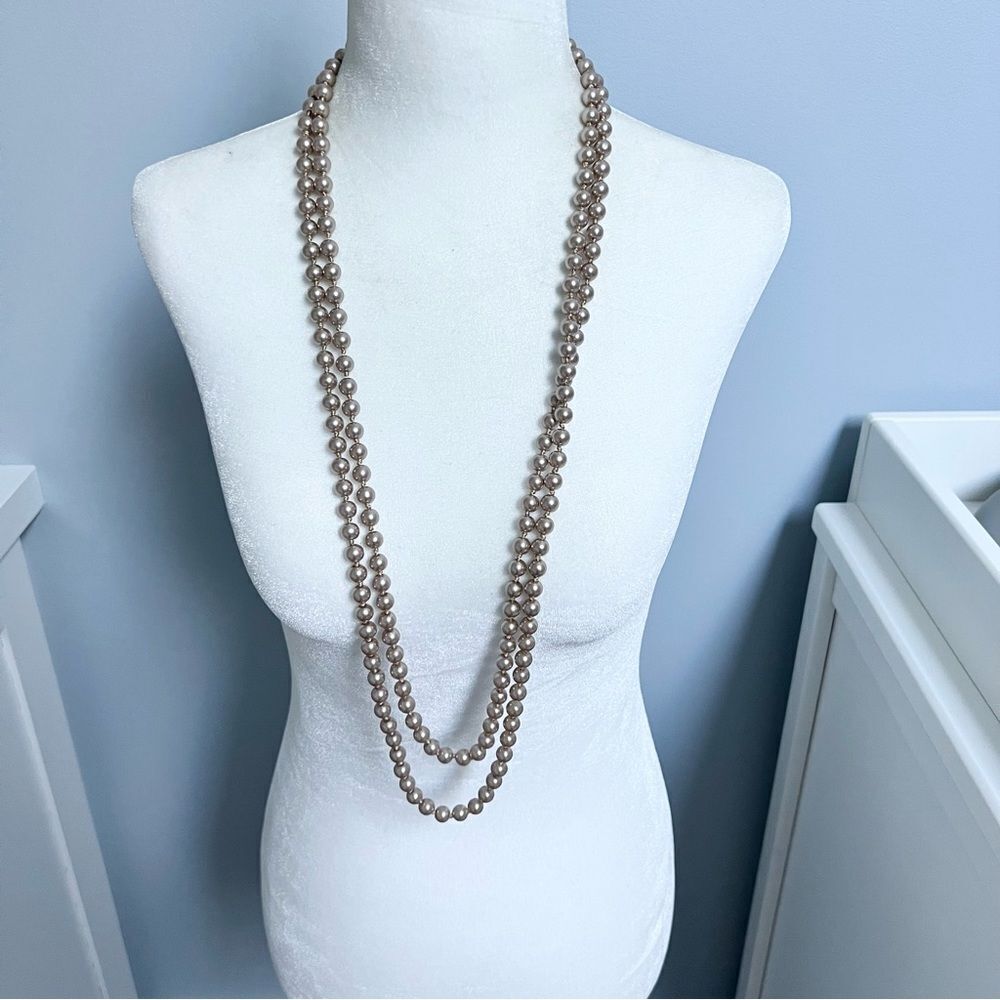 Long faux pearl necklace